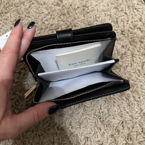 Kate Spade black Staci Wallet - Picture 5 of 9